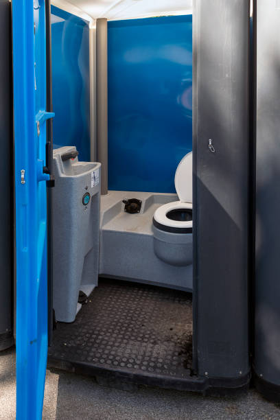 Portable Toilet Options We Offer in New Athens, IL